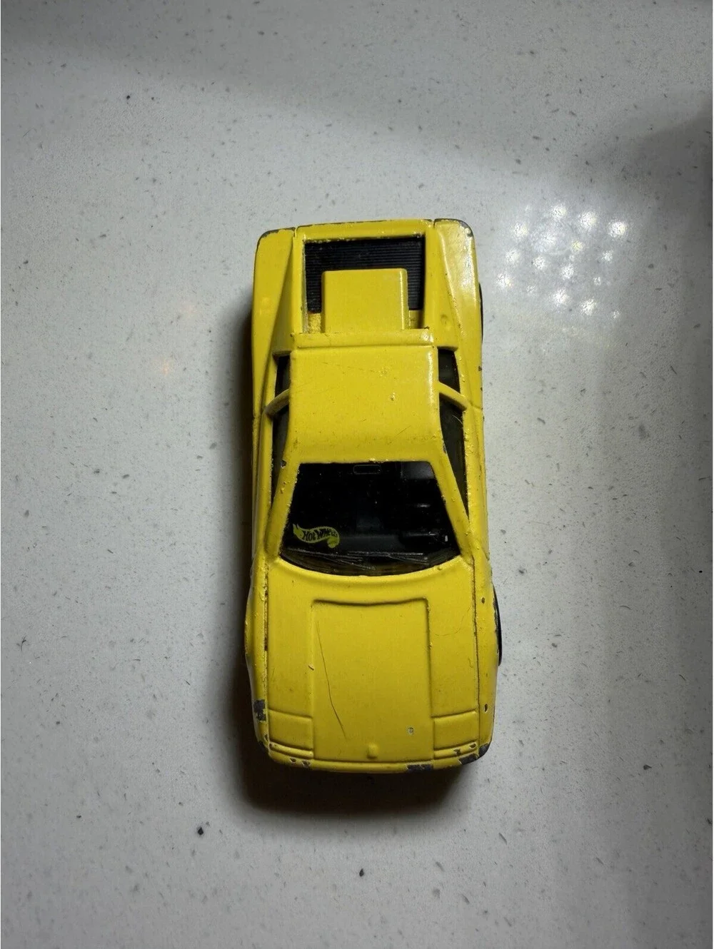 Hot Wheels loose Ferrari Testarossa yellow China